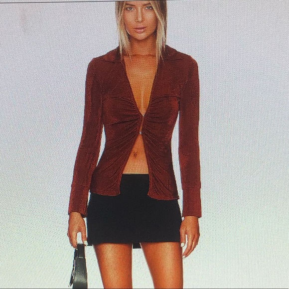 NWT! ✨ Revolve Rayne Ruched Top - Picture 3 of 4